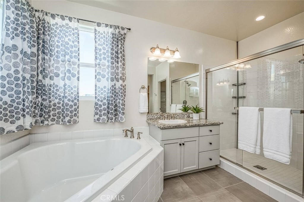 20128 Pescara Ln, Friant, CA 93626