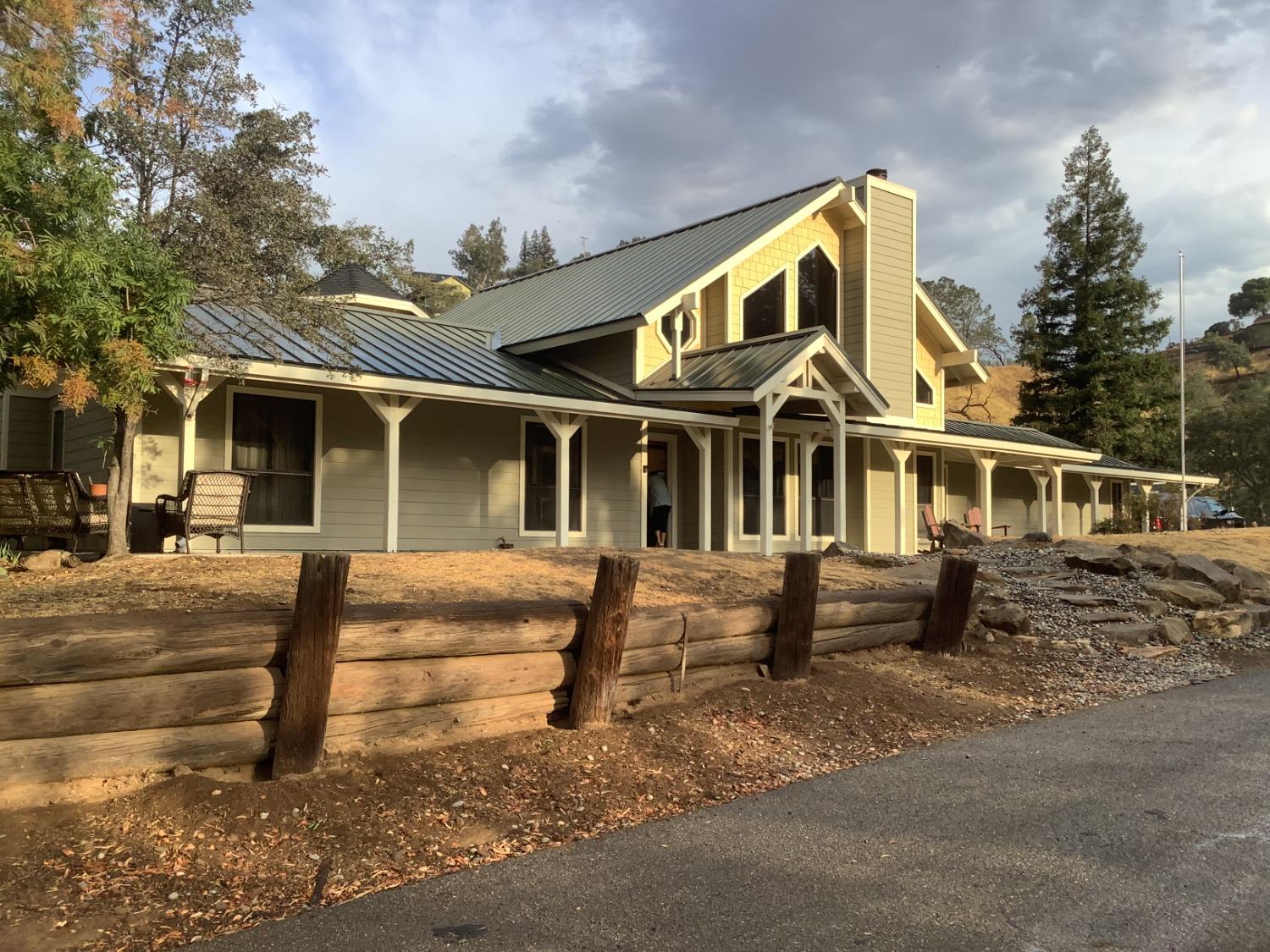 20746 Hidden Lake Blvd, Friant, CA 93626