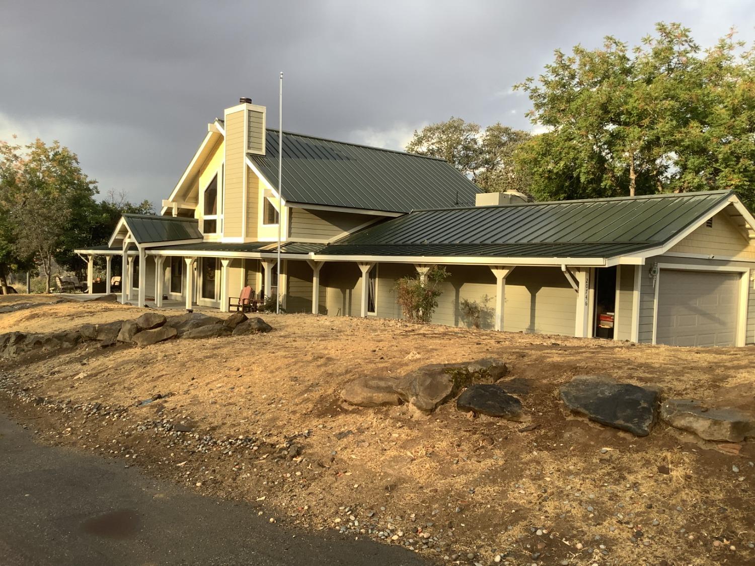 20746 Hidden Lake Blvd, Friant, CA 93626
