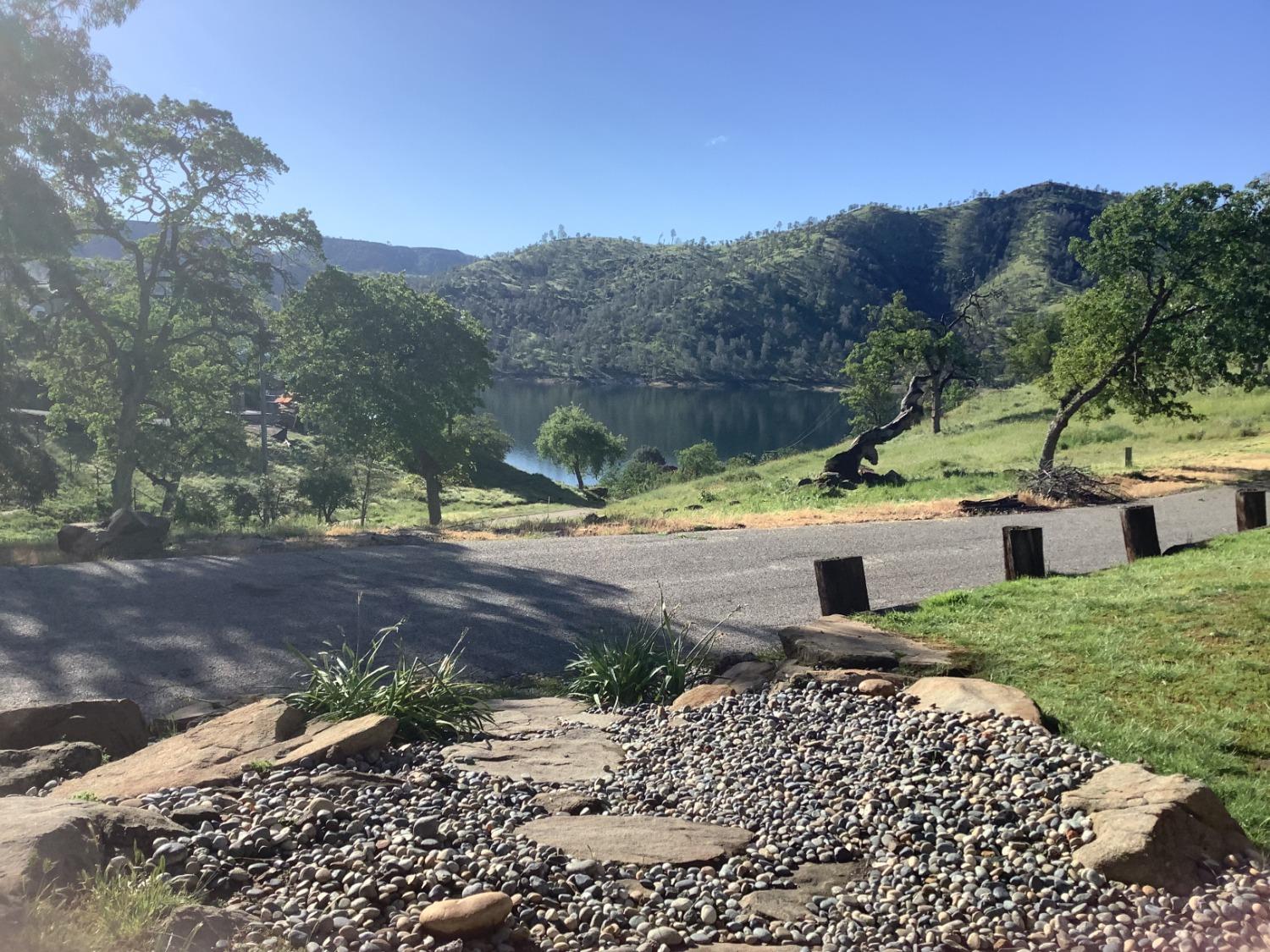 20746 Hidden Lake Blvd, Friant, CA 93626