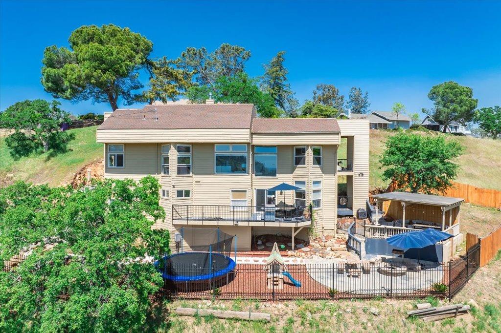 49351 Ralston Rdg, Friant, CA 93626