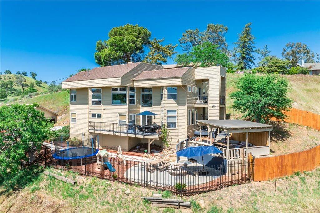 49351 Ralston Rdg, Friant, CA 93626