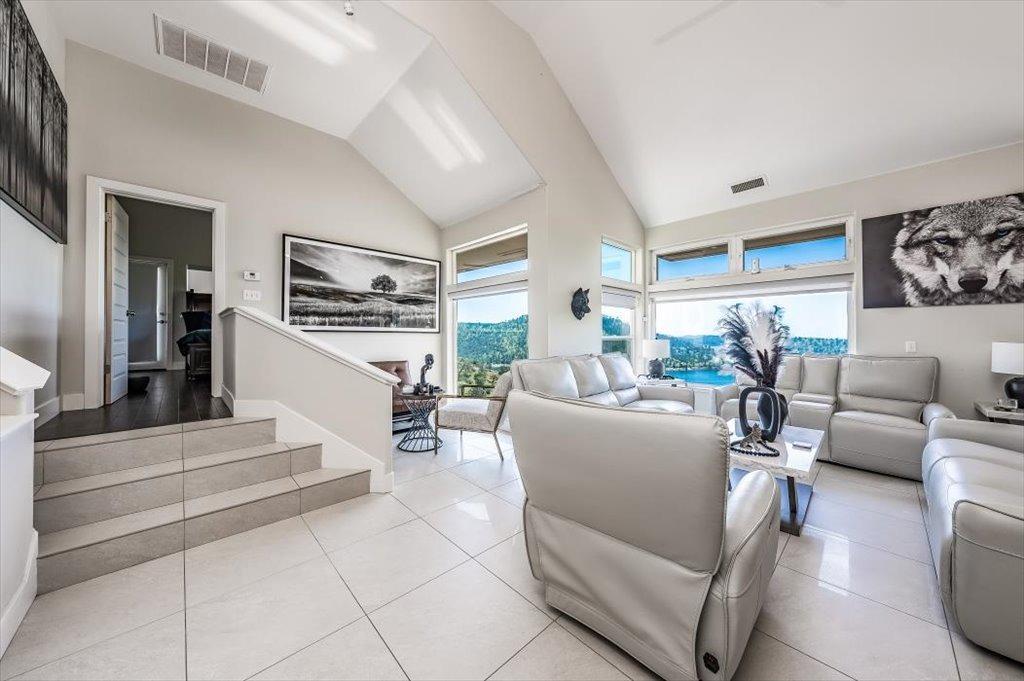 49351 Ralston Rdg, Friant, CA 93626