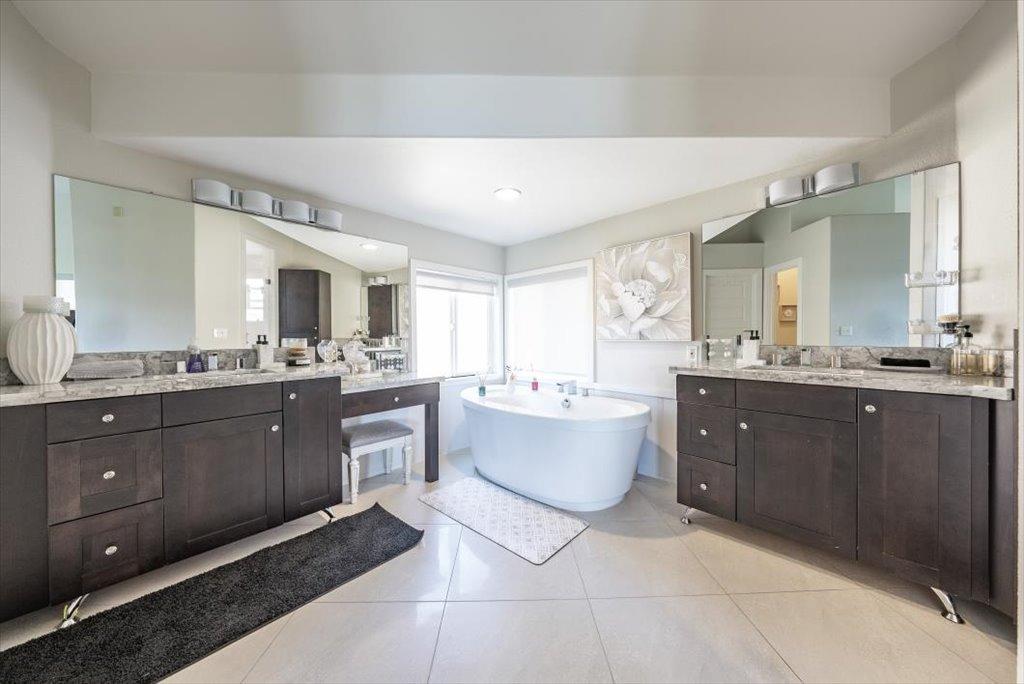 49351 Ralston Rdg, Friant, CA 93626