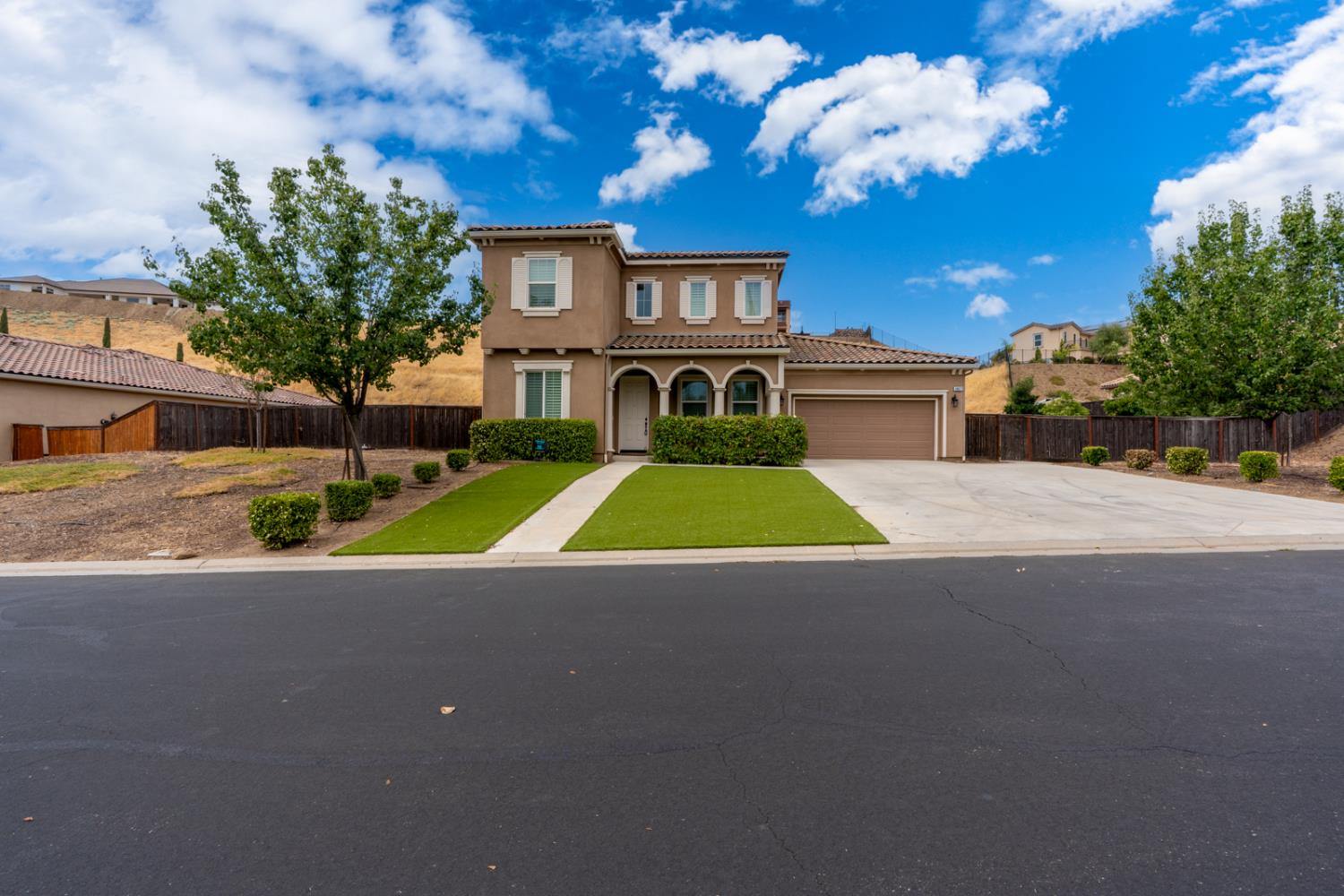 18677 Via Bellagio, Friant, CA 93626