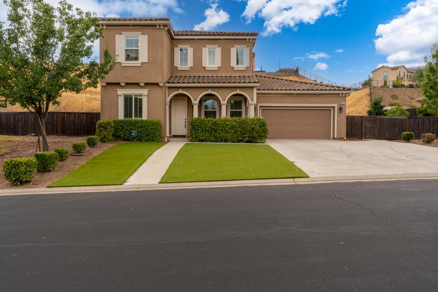 18677 Via Bellagio, Friant, CA 93626