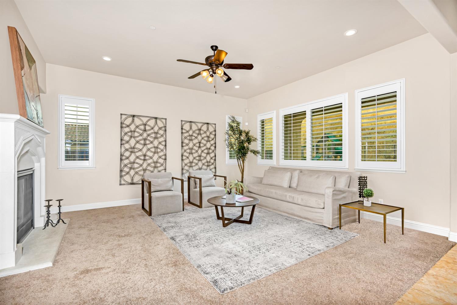 18677 Via Bellagio, Friant, CA 93626