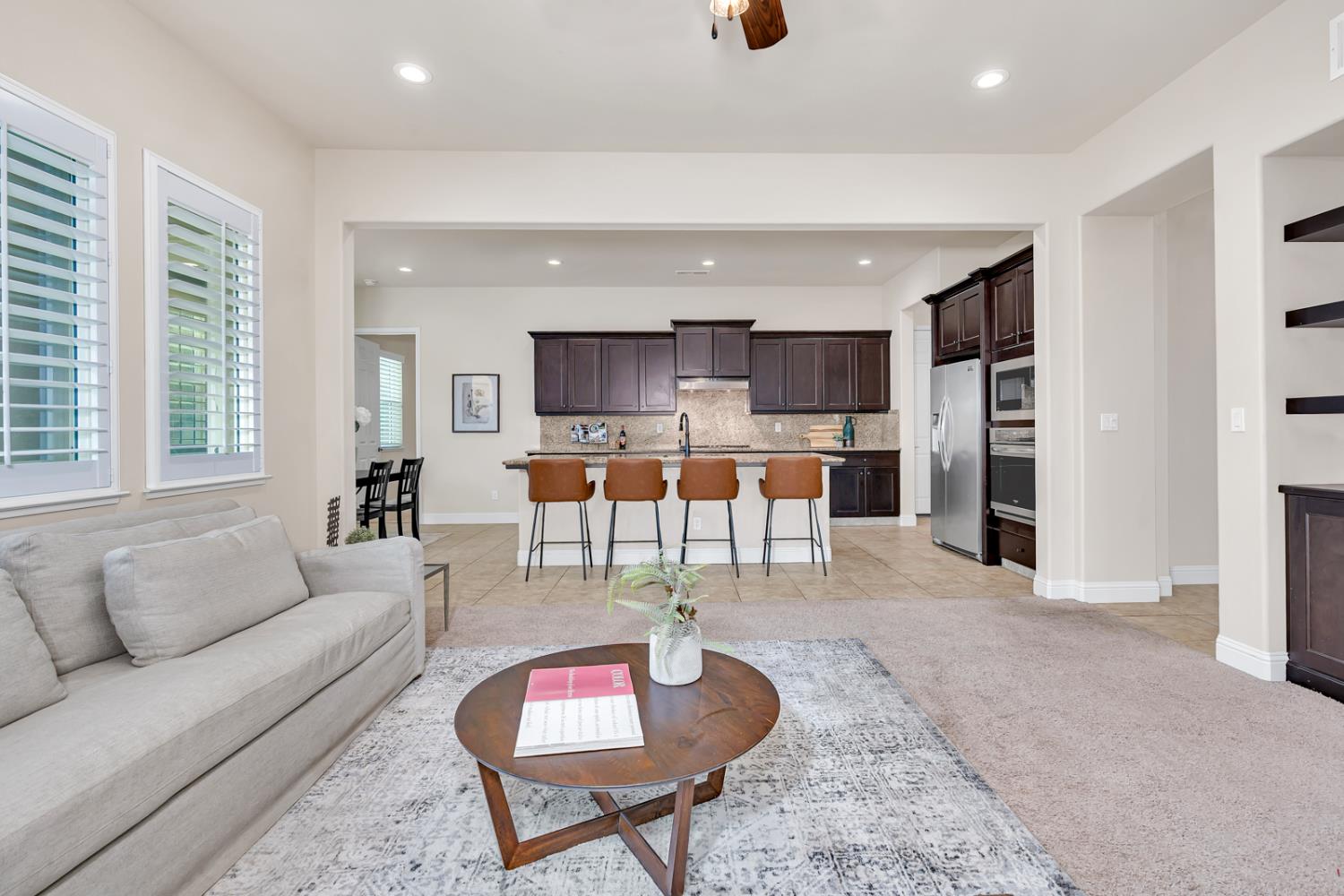 18677 Via Bellagio, Friant, CA 93626