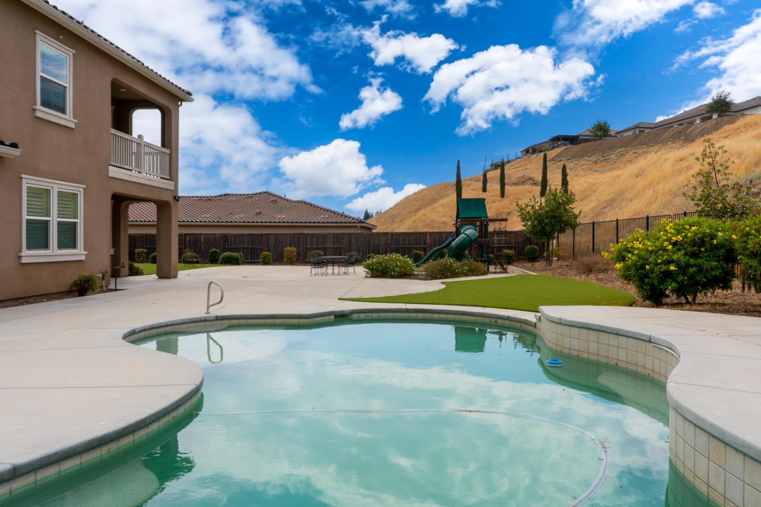 18677 Via Bellagio, Friant, CA 93626