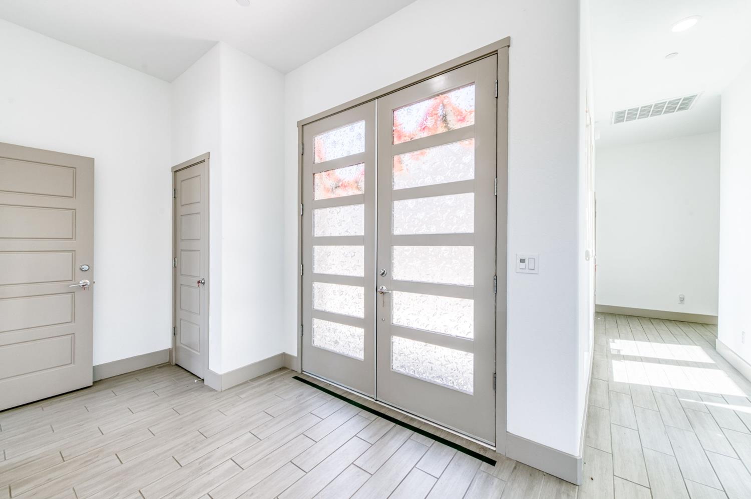 20104 Marrone Way, Friant, CA 93626
