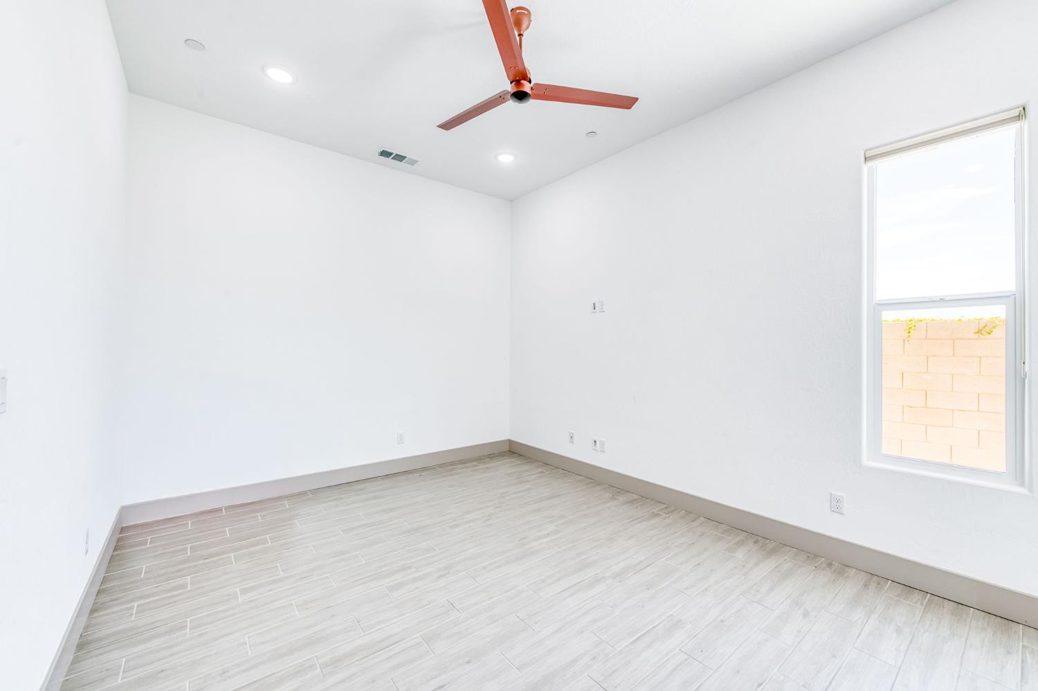 20104 Marrone Way, Friant, CA 93626