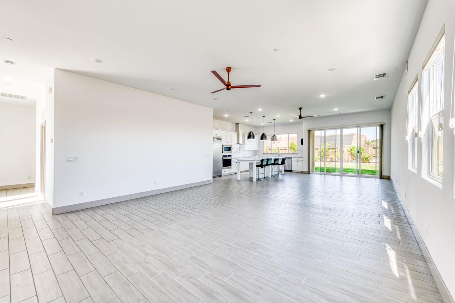 20104 Marrone Way, Friant, CA 93626