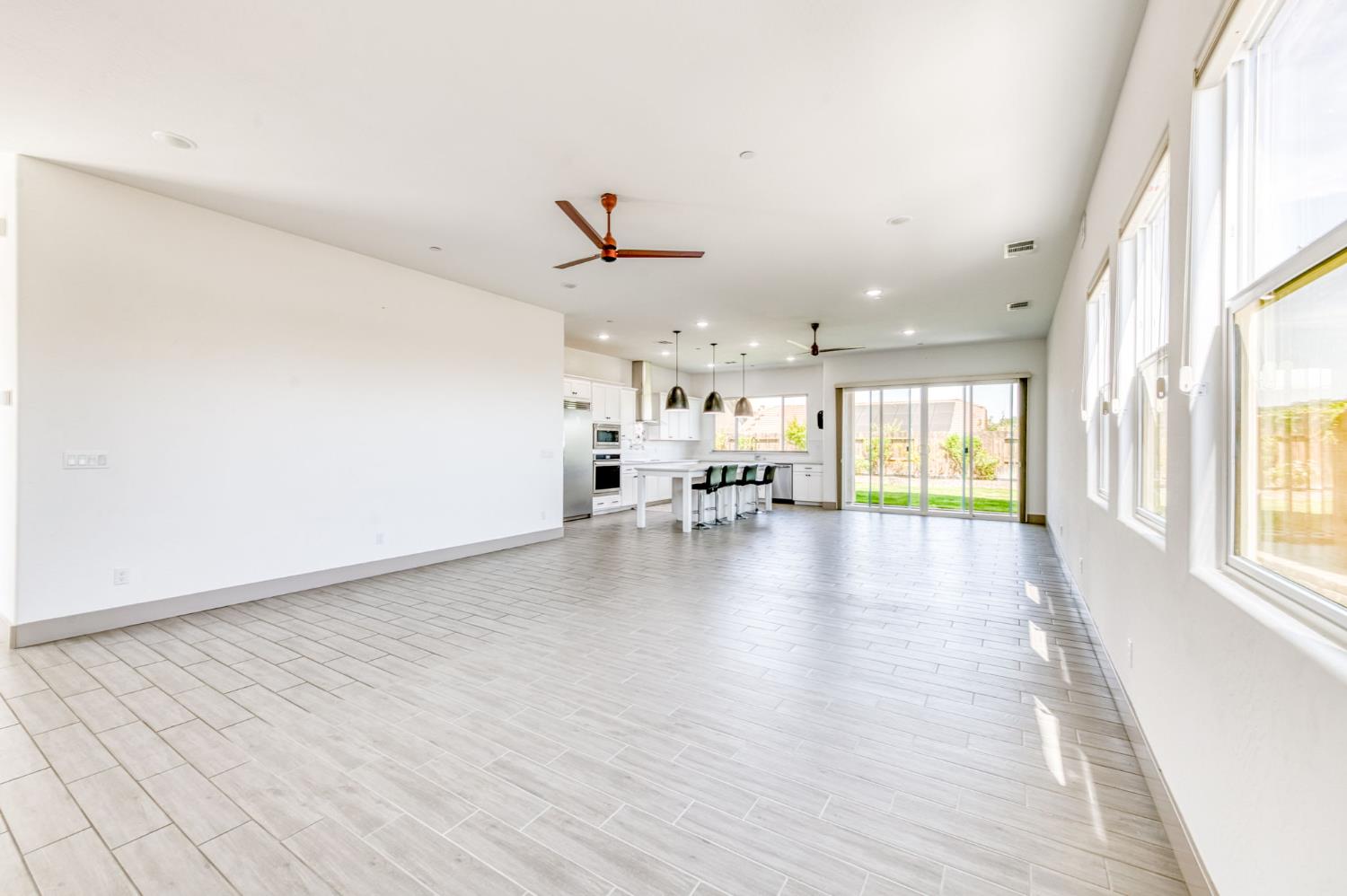 20104 Marrone Way, Friant, CA 93626