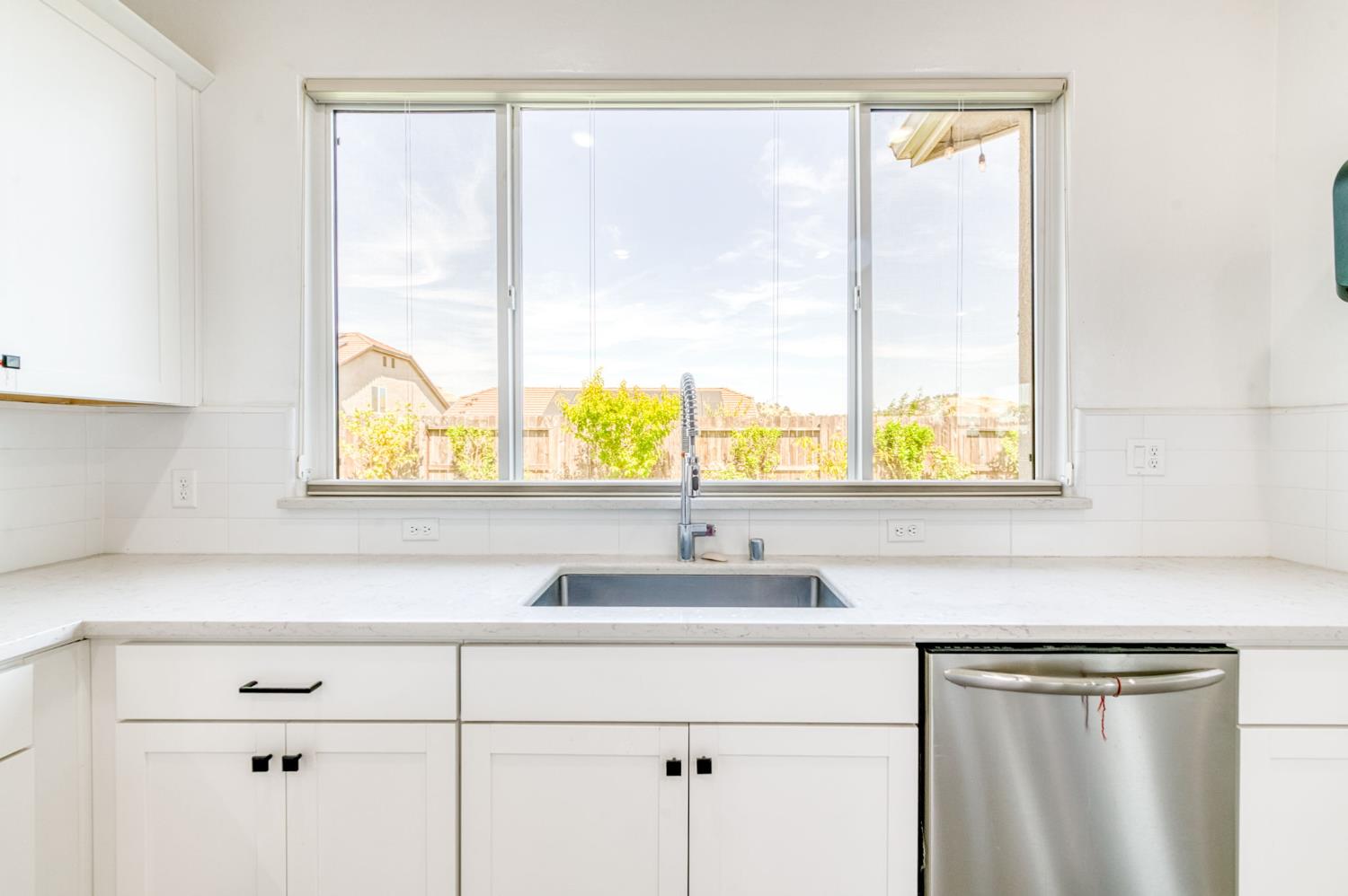 20104 Marrone Way, Friant, CA 93626