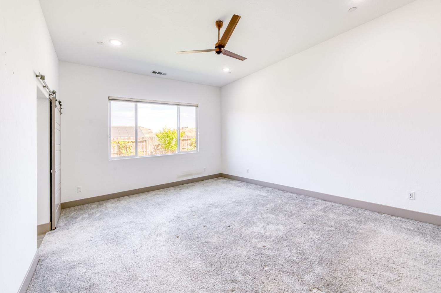20104 Marrone Way, Friant, CA 93626