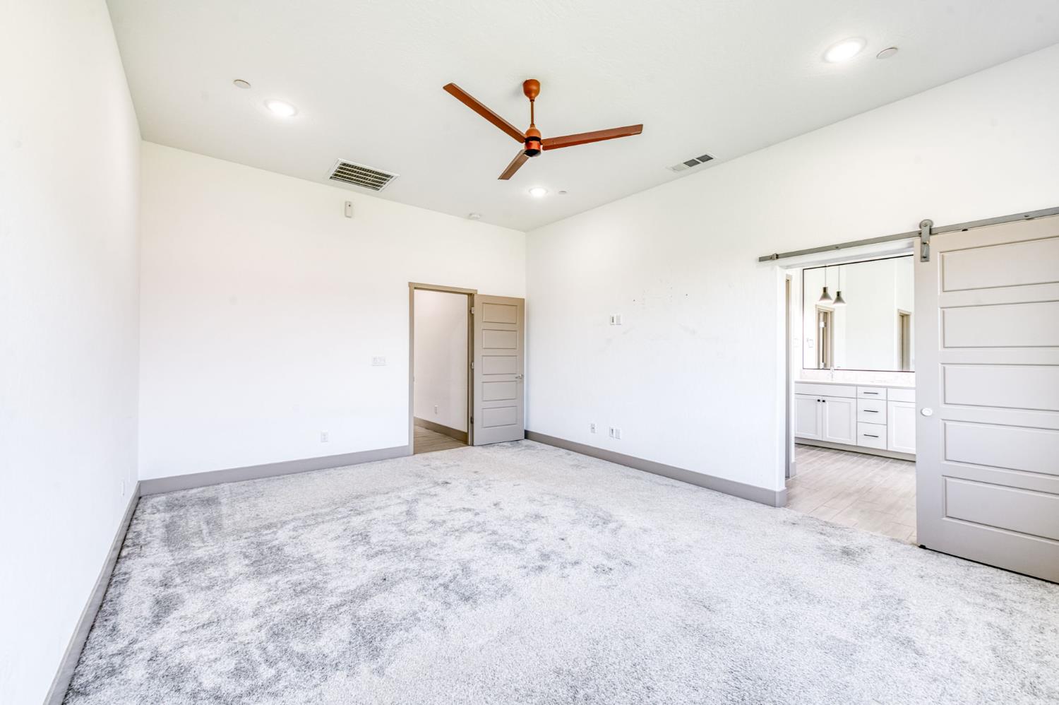 20104 Marrone Way, Friant, CA 93626