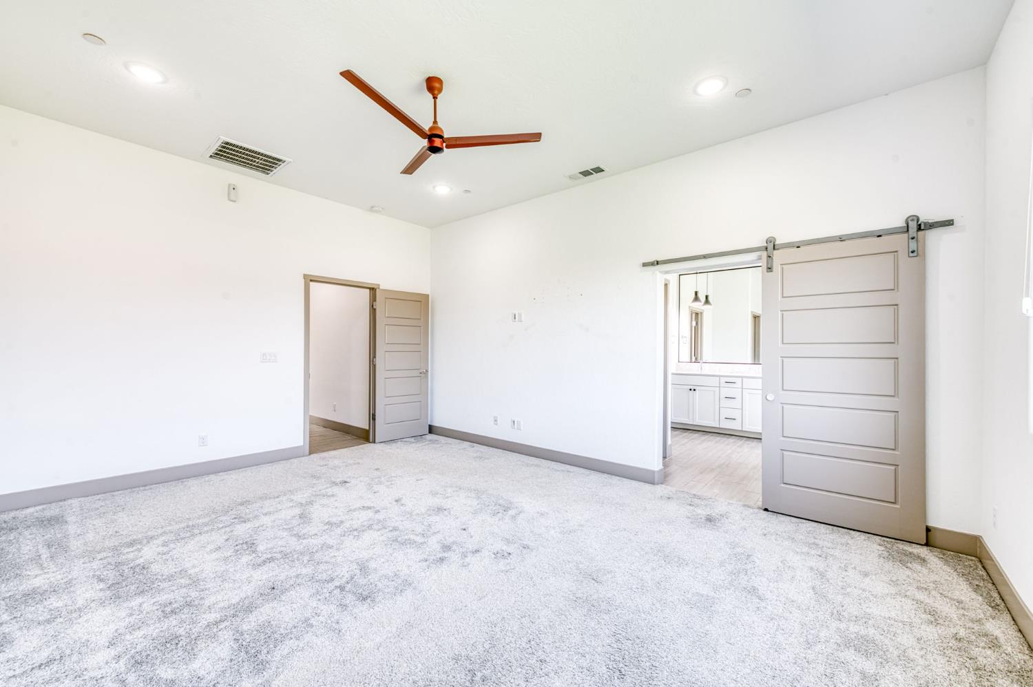 20104 Marrone Way, Friant, CA 93626