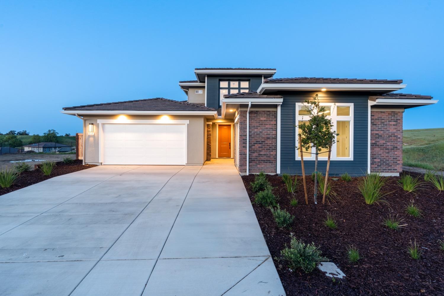 8184 Creek View, Friant, CA 93626