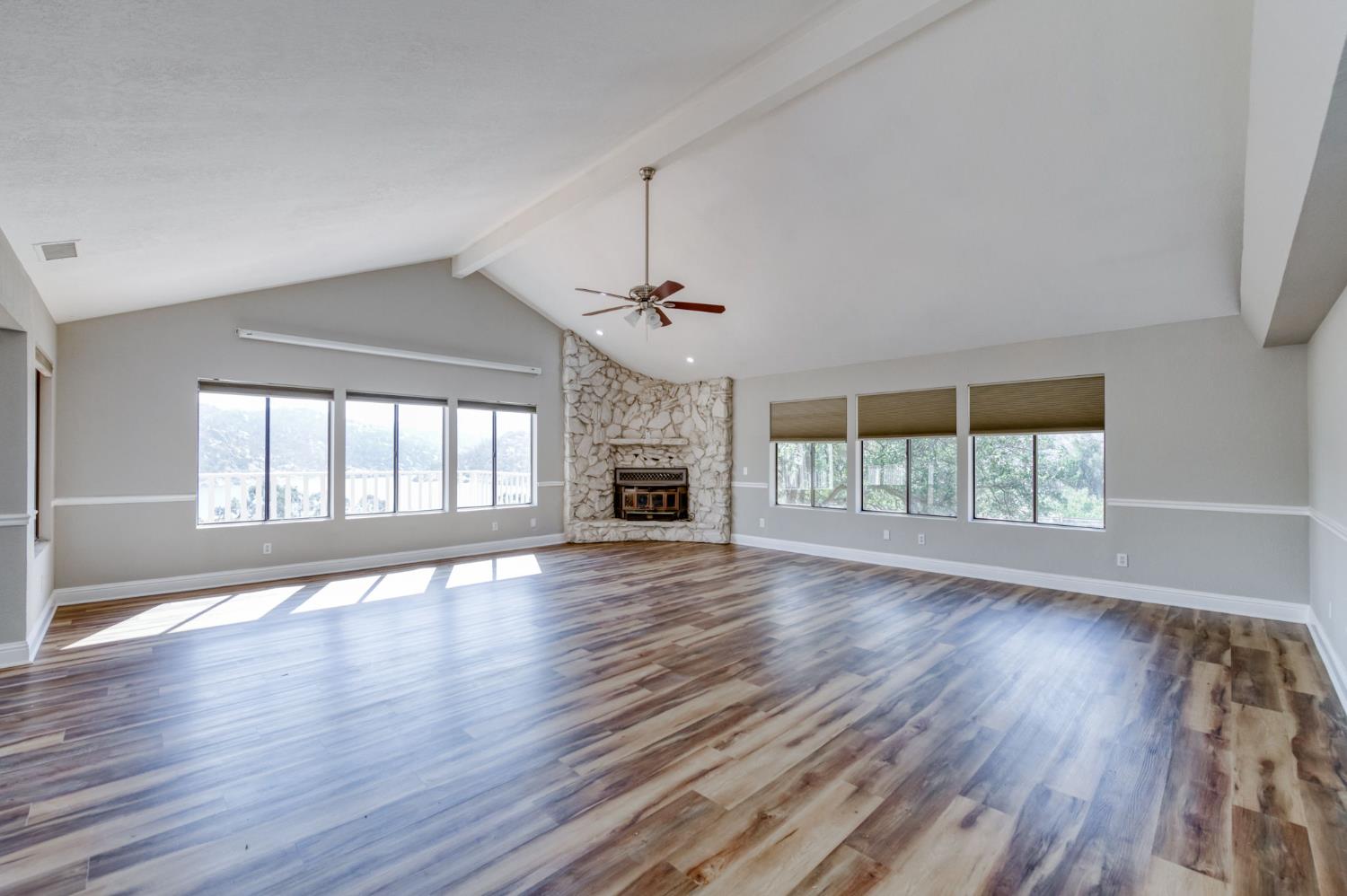 20515 Galileo Ct, Friant, CA 93626