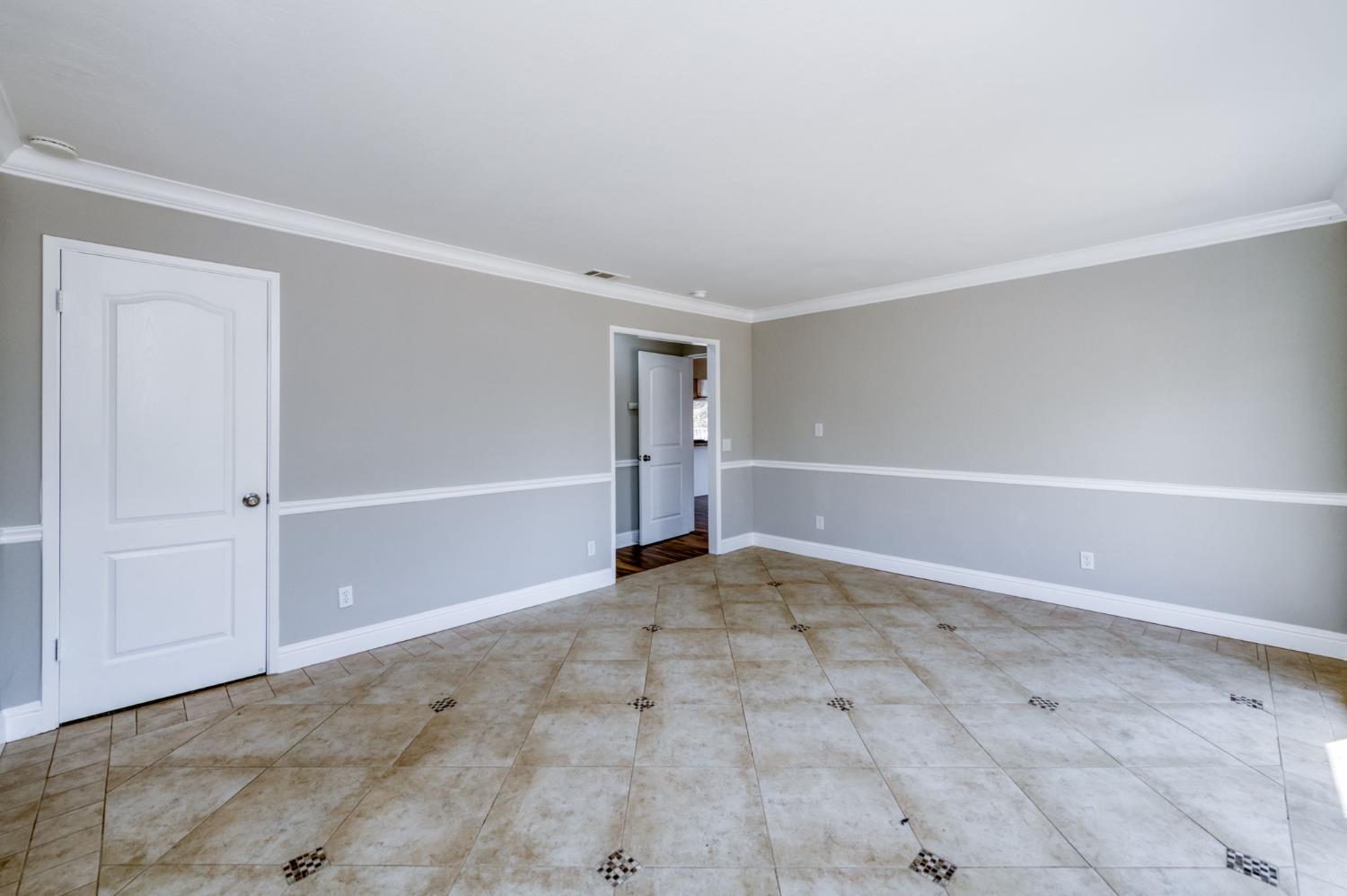 20515 Galileo Ct, Friant, CA 93626
