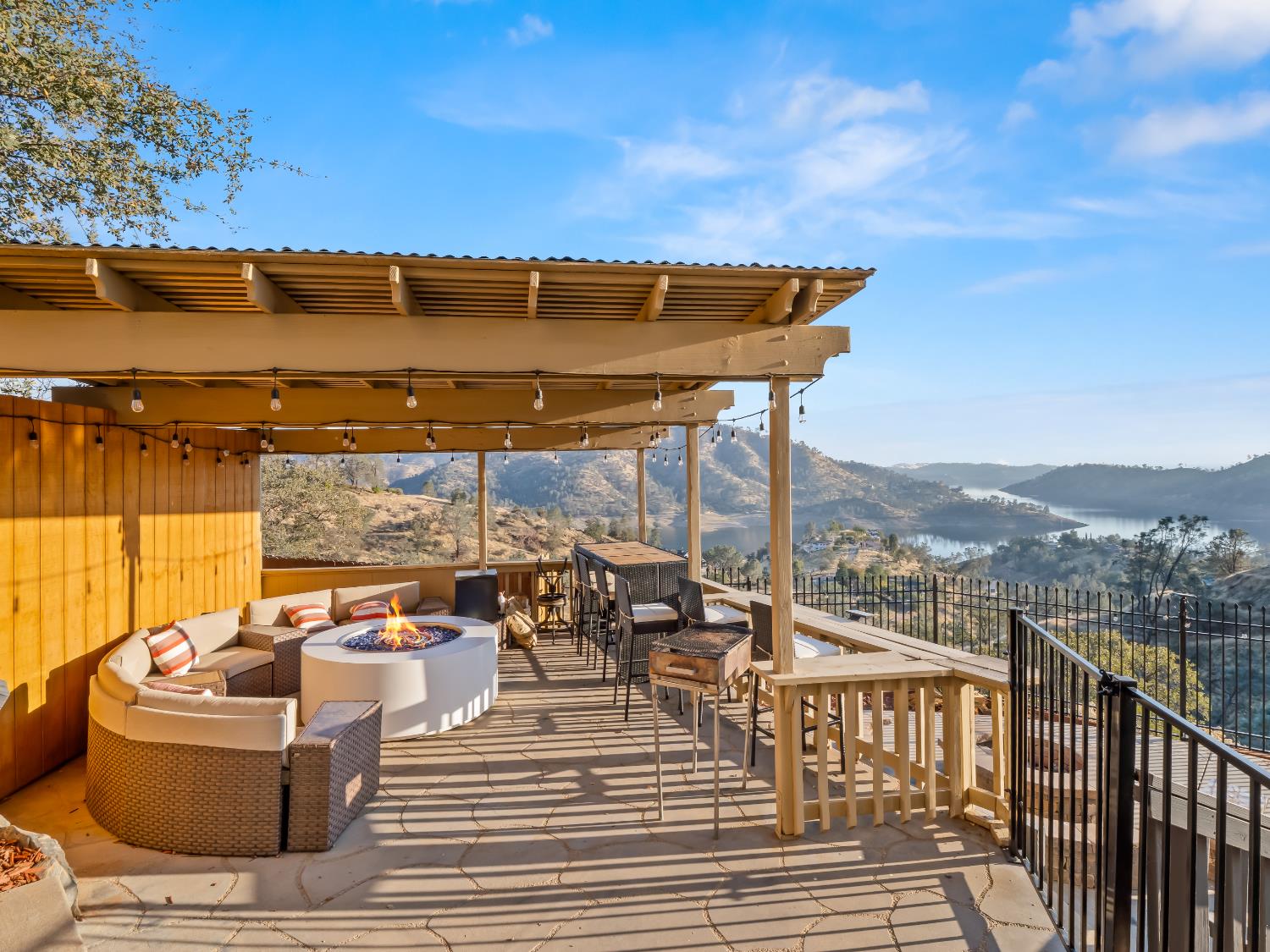 49351 Ralston Ridge, Friant, CA 93626