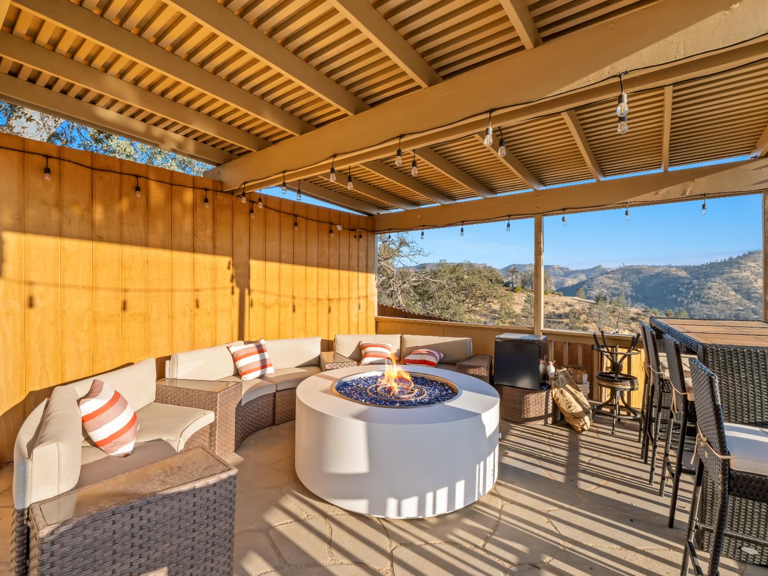 49351 Ralston Ridge, Friant, CA 93626