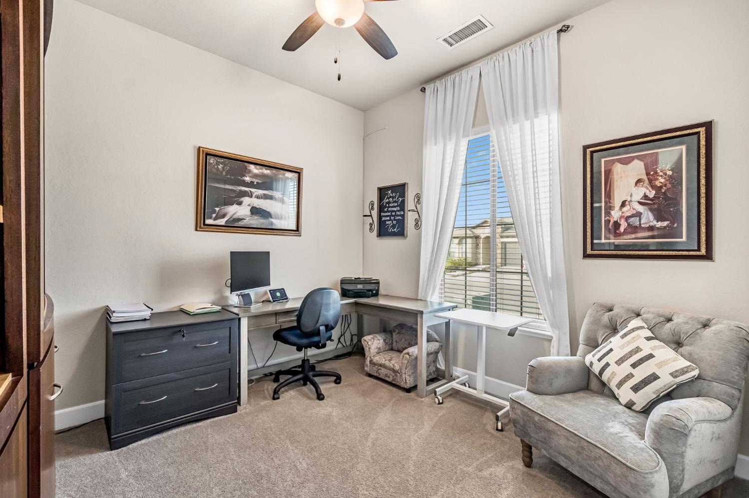 19719 Desert Willow Ln, Friant, CA 93626