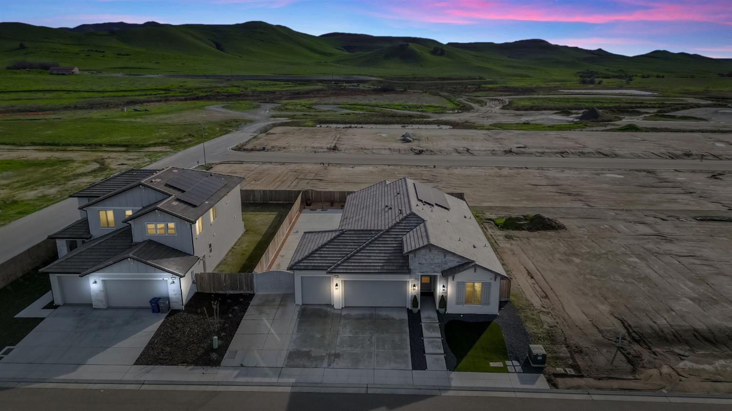 19719 Desert Willow Ln, Friant, CA 93626