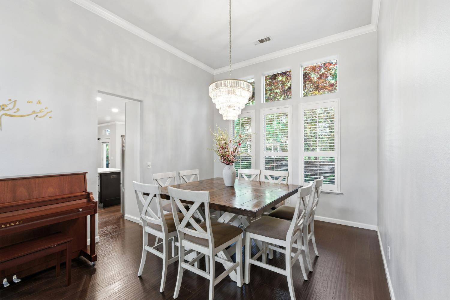 10340 N Sinclair Cir, Fresno, CA 93730